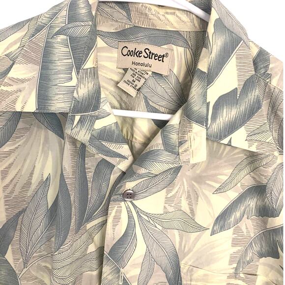 Cooke Street Honolulu Camp Hawaiian Shirt Medium Gray Button Up Pocket Tropical - Picture 4 of 9